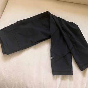 Lululemon leggings size 4